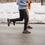 Strój do biegania jesienią i zimą